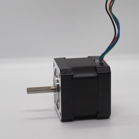 Шаговый двигатель 0.9 LDO-42STH40-2004MAH(VRN), Nema 17 — двигатель для экструдера